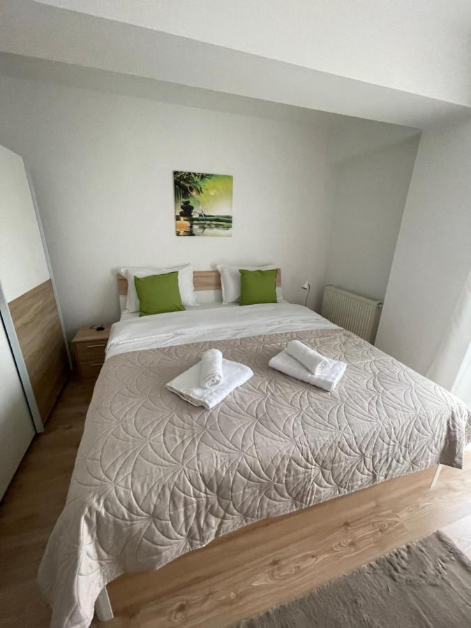 Relaxing Bucharest Airport Residences & Therme-Self Check-In 오토페니 외부 사진
