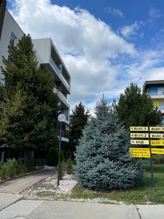 Relaxing Bucharest Airport Residences & Therme-Self Check-In 오토페니 외부 사진
