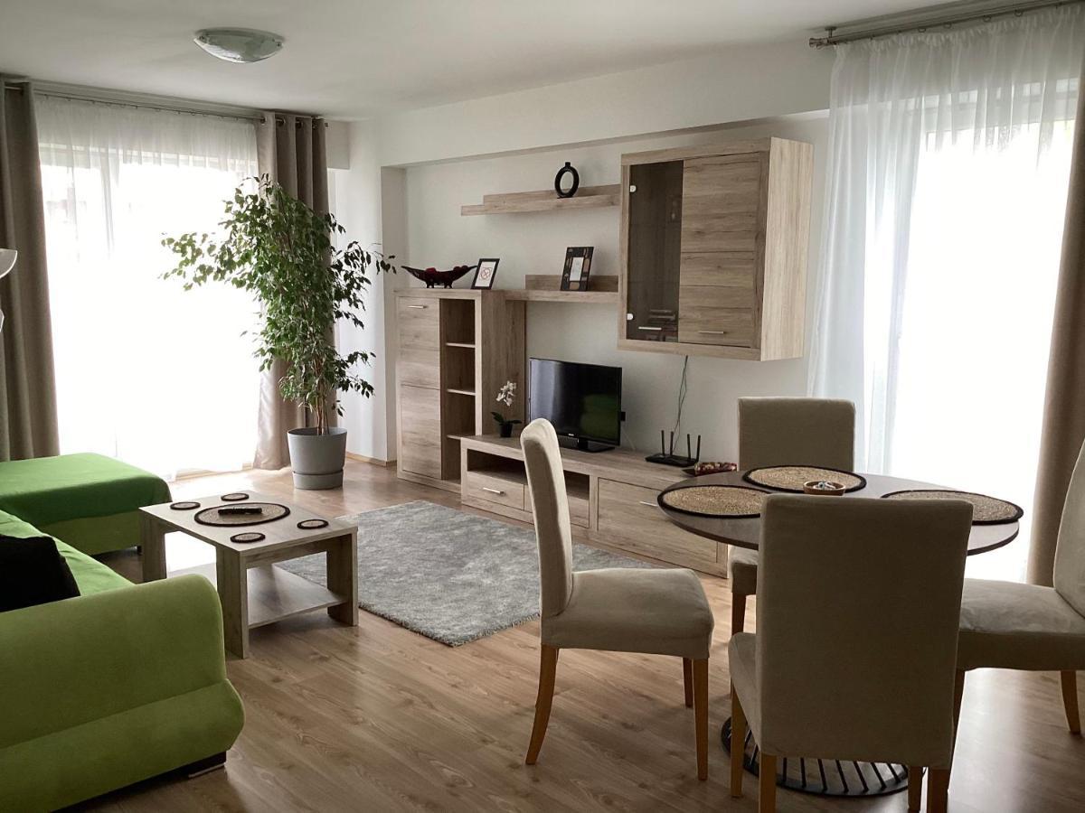 Relaxing Bucharest Airport Residences & Therme-Self Check-In 오토페니 외부 사진